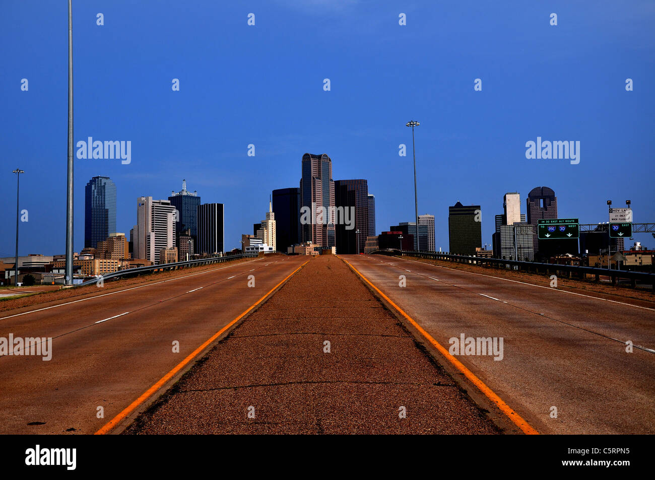 Ein Blick auf die Stadt von Dallas Texas am Morgen eingenommen. Stockfoto