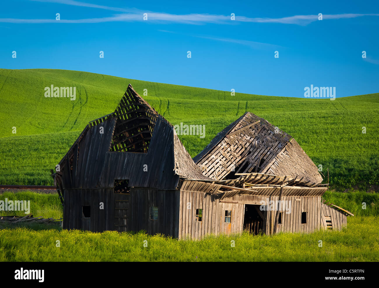 Baufälligen Scheune Gebäude im Bereich landwirtschaftliche Palouse des östlichen US-Bundesstaat Washington Stockfoto