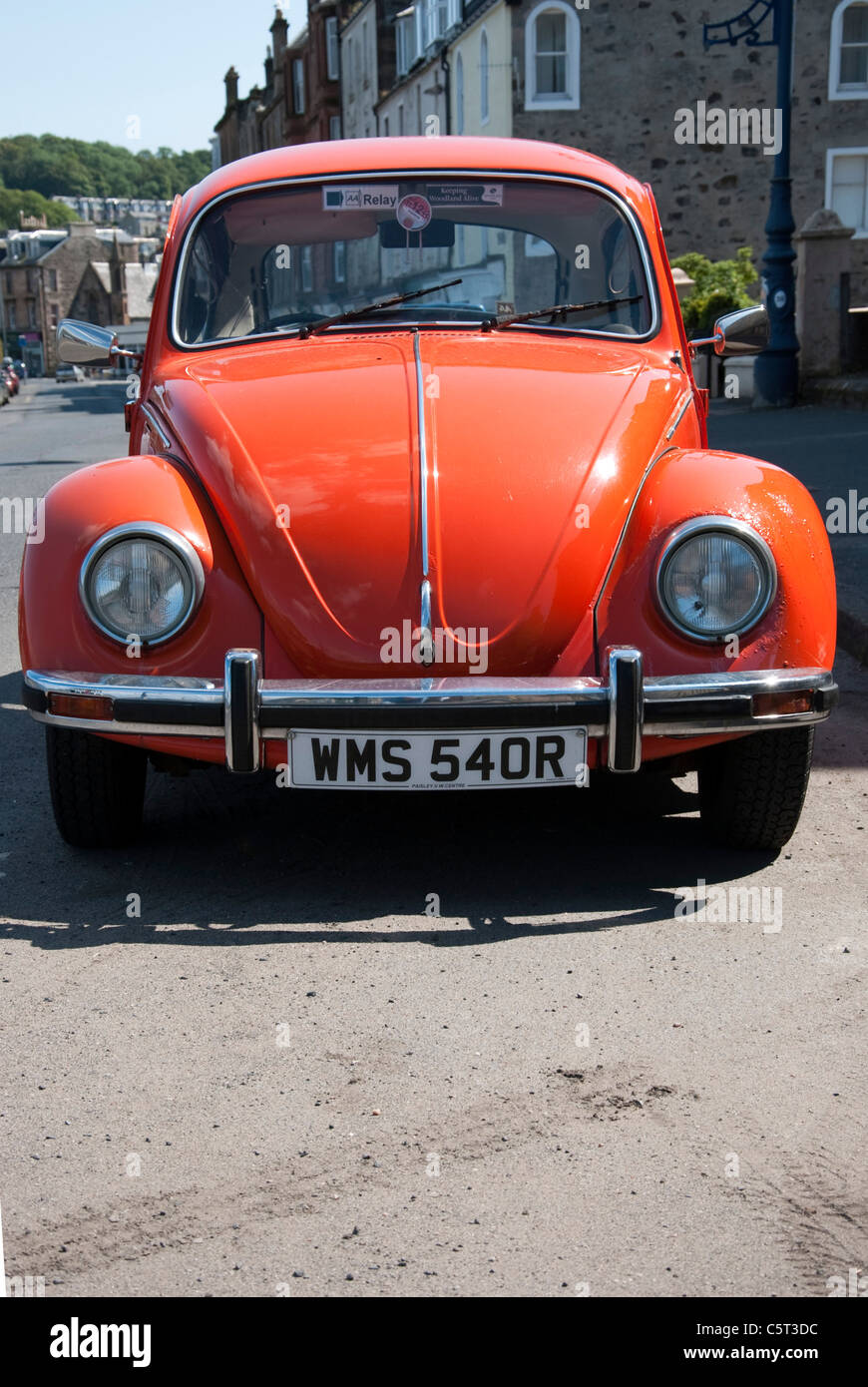 1977 Orange Volkswagen Käfer Motor Modellauto Stockfoto