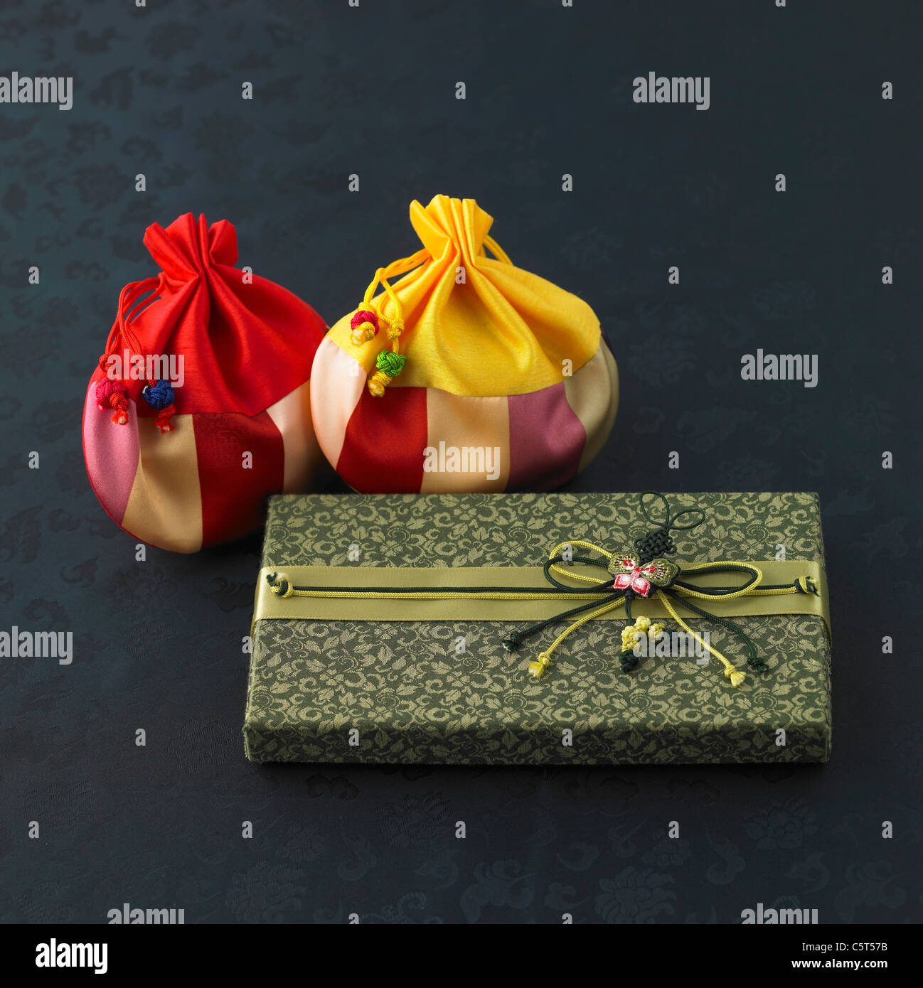 Koreanische traditionelle Wundertüte und Geschenkbox Stockfoto