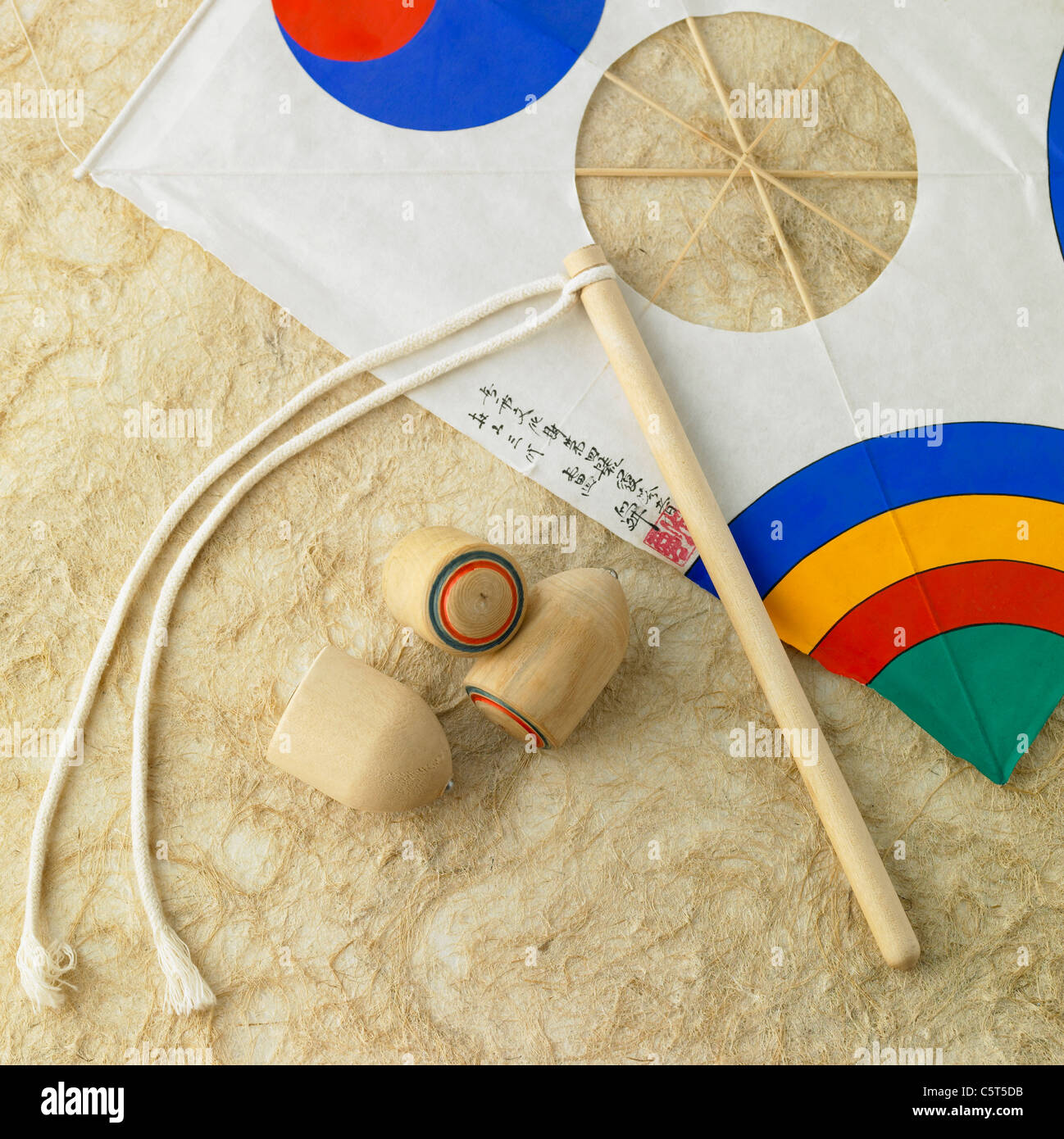 Koreanische traditionelle Tops und kite Stockfoto