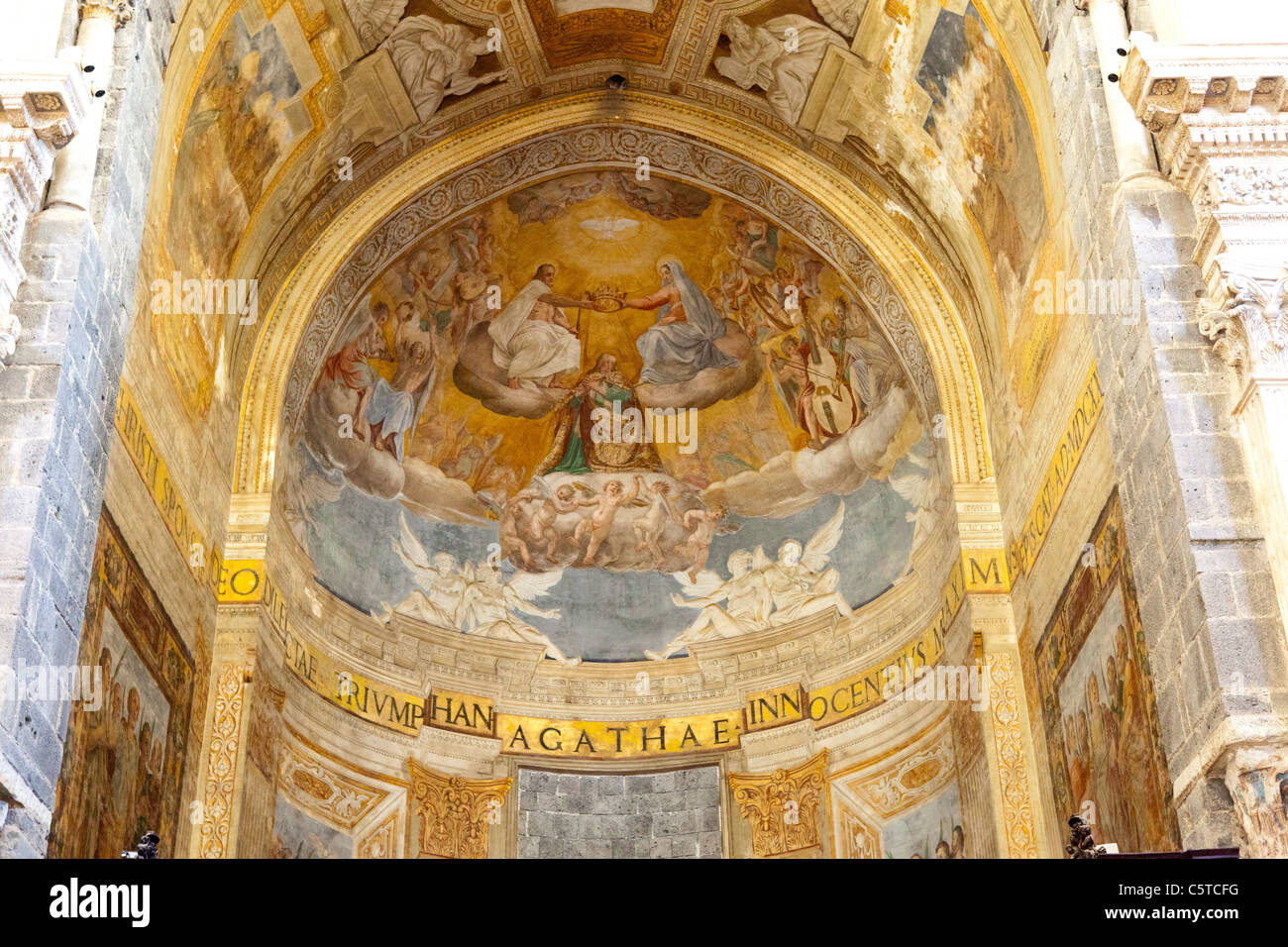 Innere des Duomo di Catania-Sizilien-Italien Stockfoto