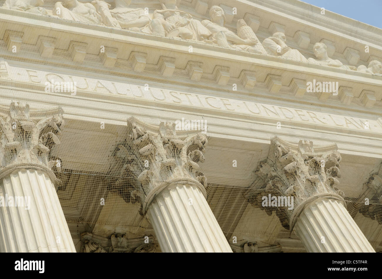 US Supreme Court Säulengang detail Stockfoto