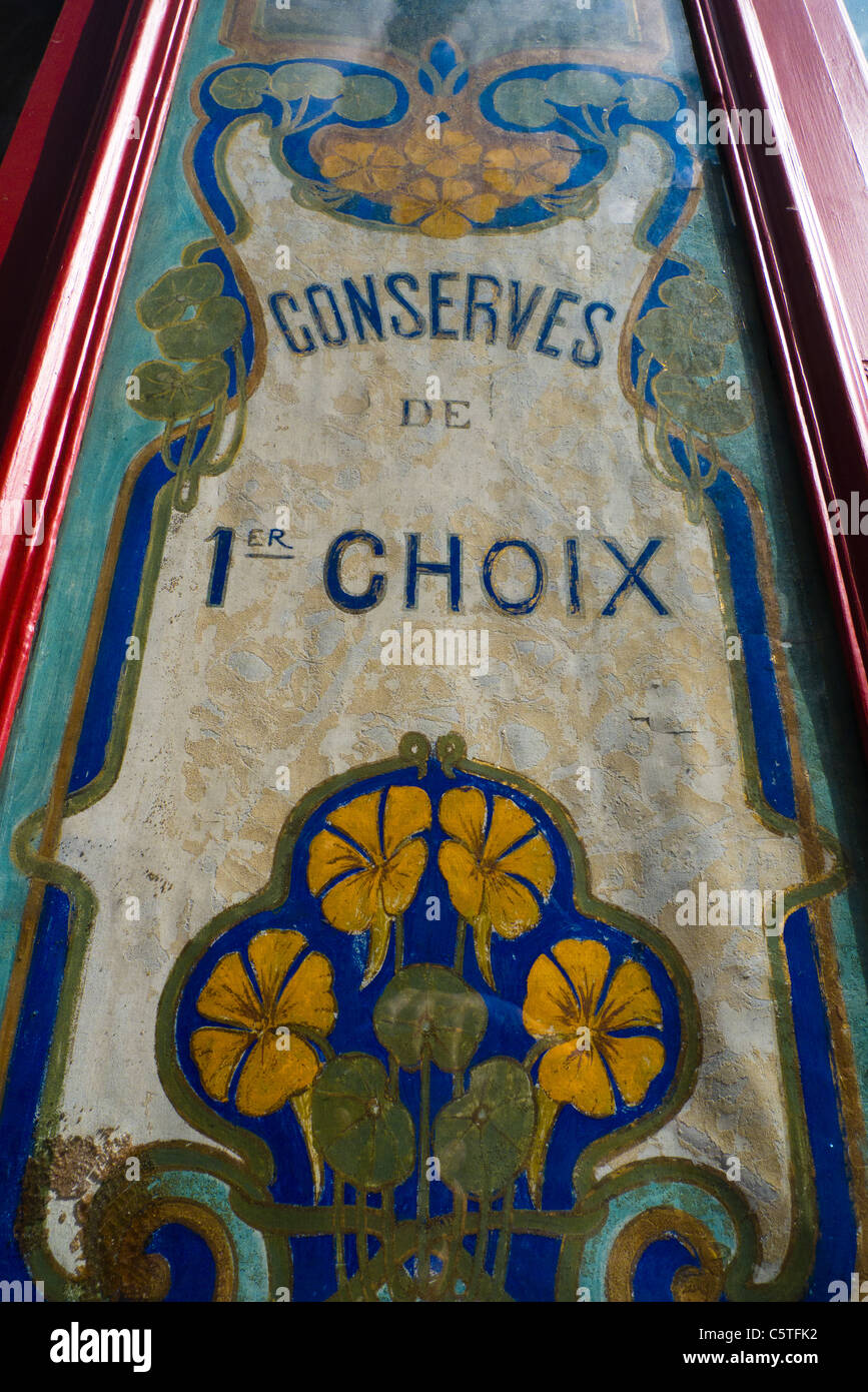 Alte Zeichen Werbung erstklassige Konfitüren, Paris, Frankreich Stockfoto