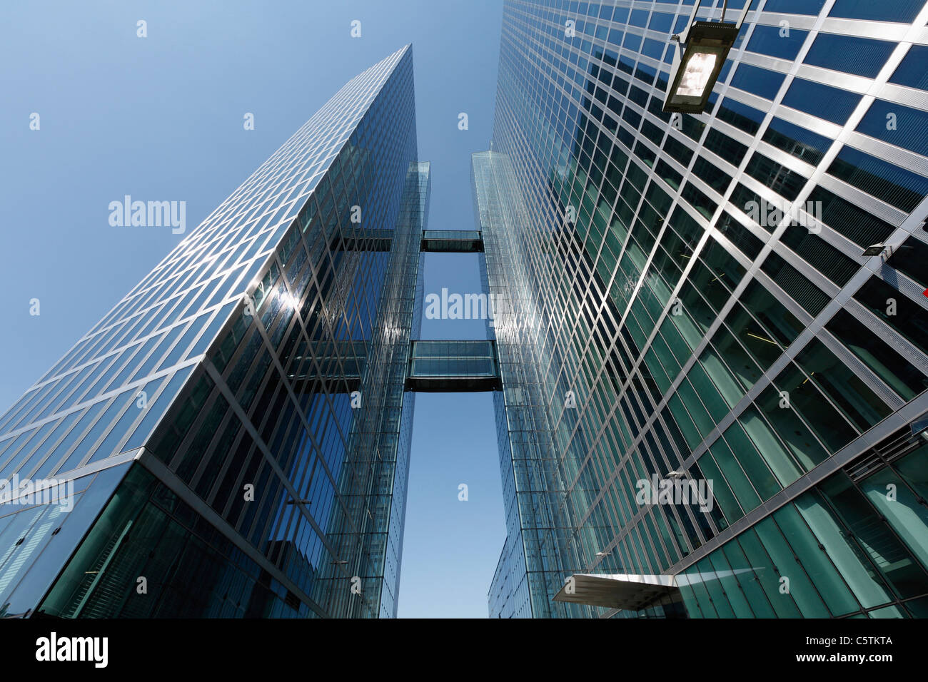 Deutschland, Bayern, München, Blick auf highlight towers Stockfoto