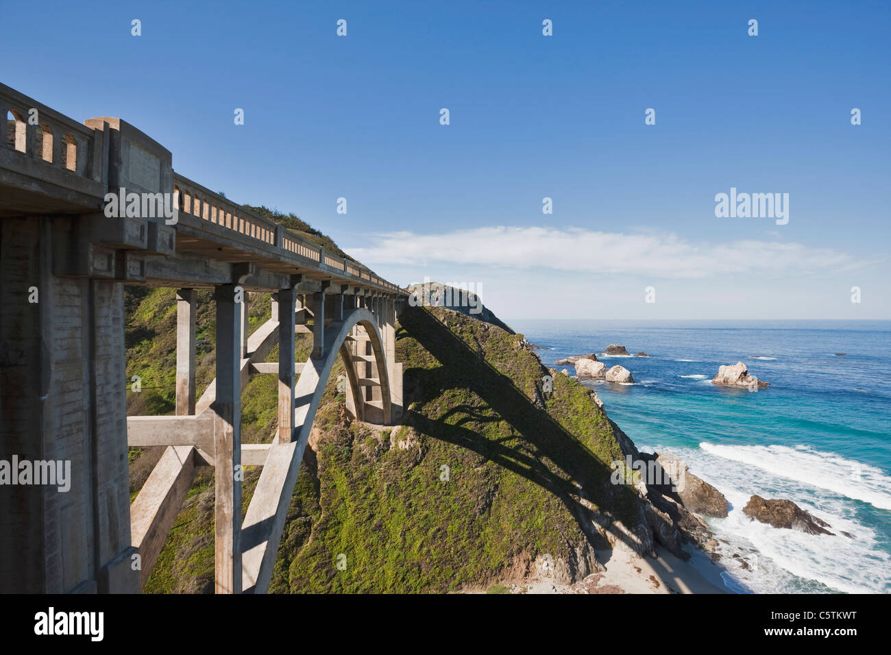 USA, California, Rocky Creek bridge Stockfoto