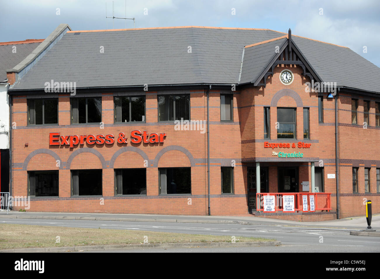 Express und Star Zeitung Büros in Cannock Staffordshire Uk Stockfoto