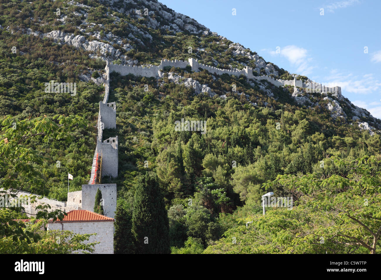 Defensive Steinmauer in Ston, Kroatien Stockfoto