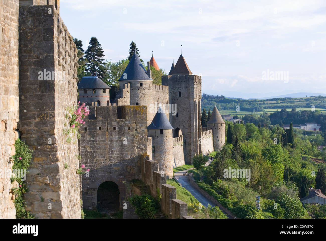 Frankreich, Departement Aude, Carcassonne, Wehrgang Stockfoto