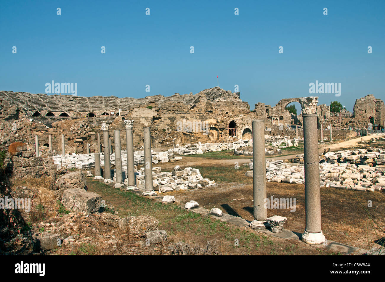 Side Türkei Agora antikes Amphitheater Theater griechisch römischen Stockfoto