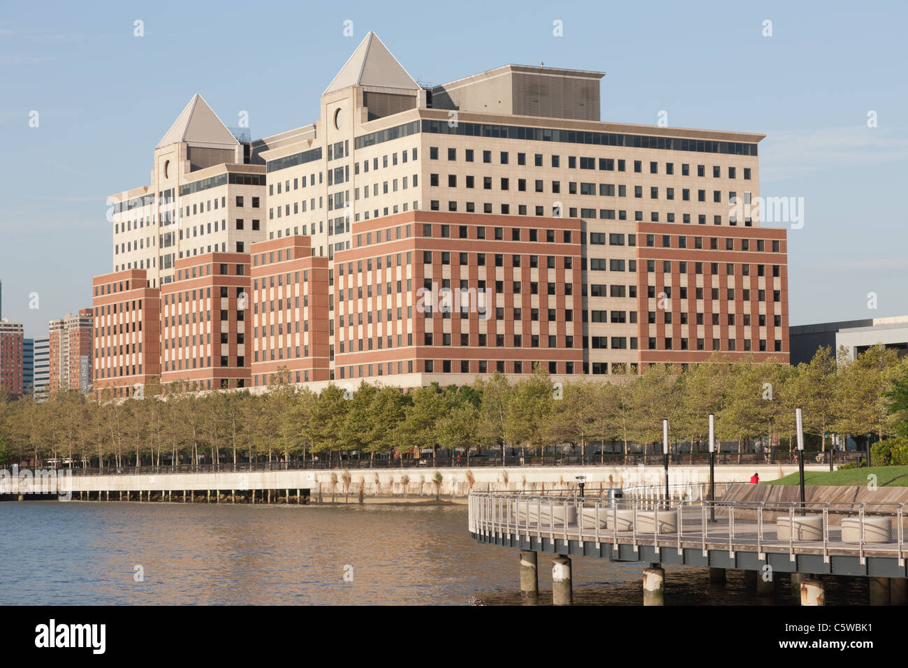 Waterfront Sanierung einschließlich der Hoboken Waterfront Corporate Center I und II in Hoboken, New Jersey. Stockfoto