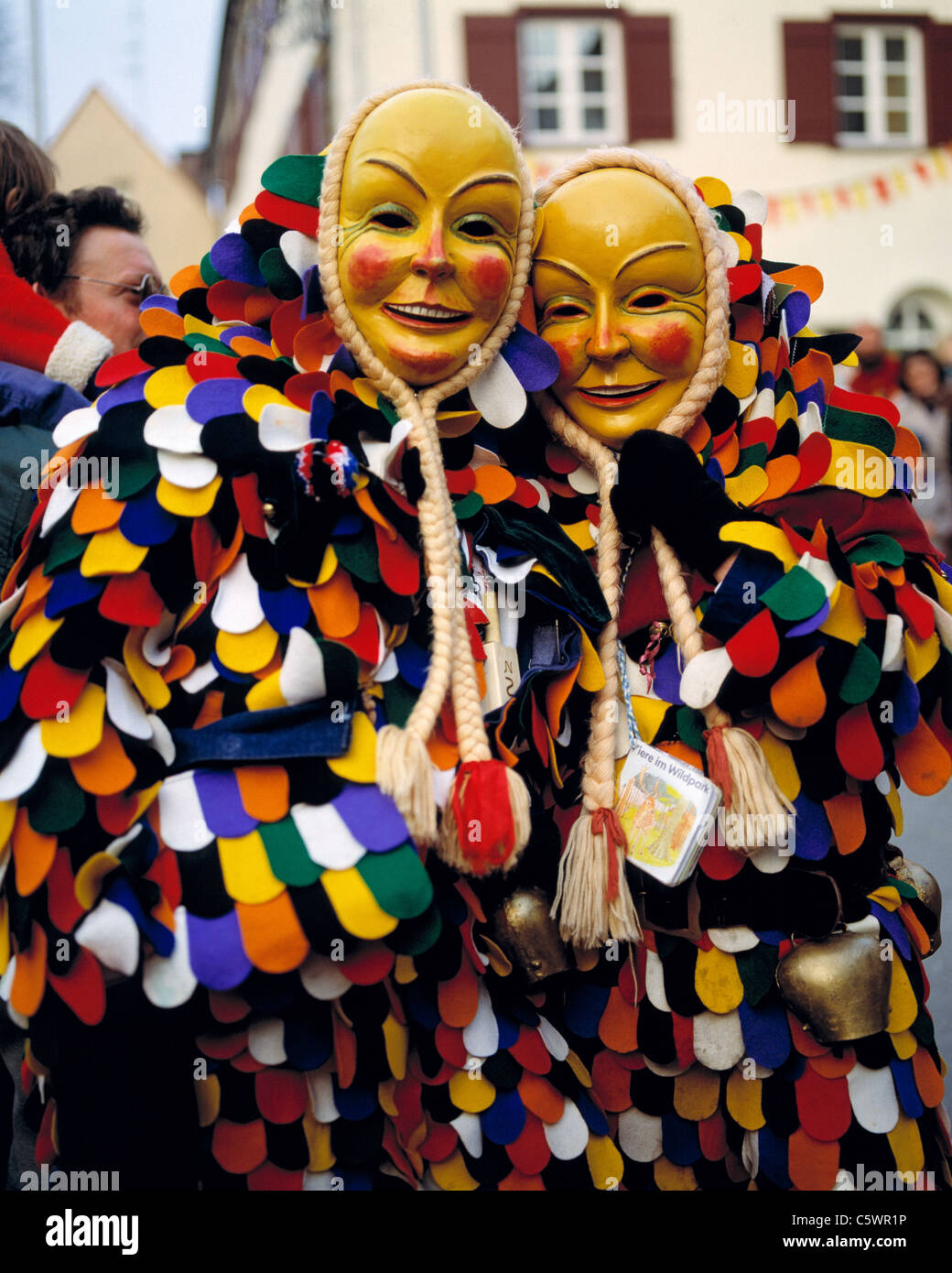 Schwäbisch-alemannischen Fastnacht, Karneval, Karneval Narren Masken, bunt  kostümiert, D-Weingarten, Oberschwaben, Baden-Württemberg Stockfotografie -  Alamy