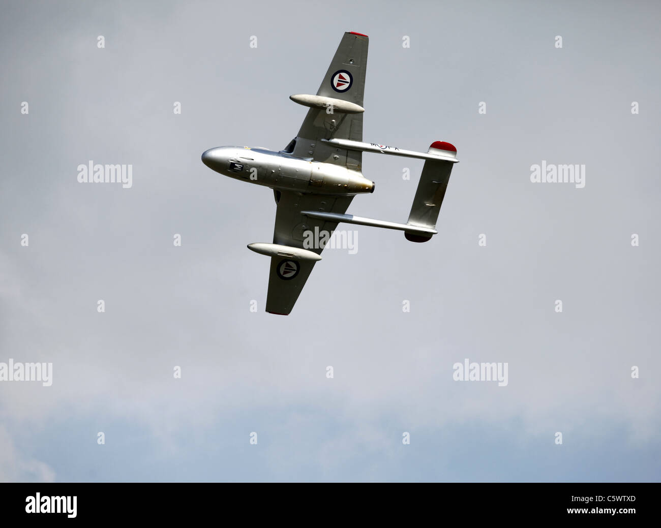 DE HAVILLAND VAMPIRE JET RNOAF historischen Flug 2. Juli 2011 Stockfoto