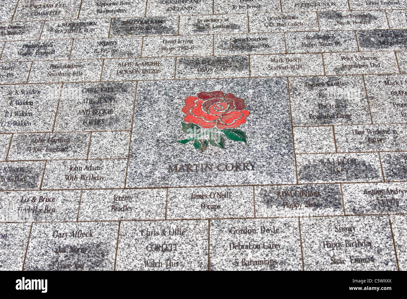 Der englische Rugby-Walk of Fame im Twickenham Stadium Stockfoto
