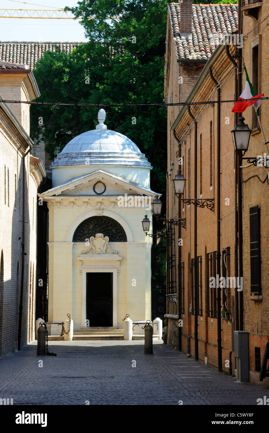 Die Tomba di Dante am Ende der Via Dante Alighieri in Ravenna Stockfoto