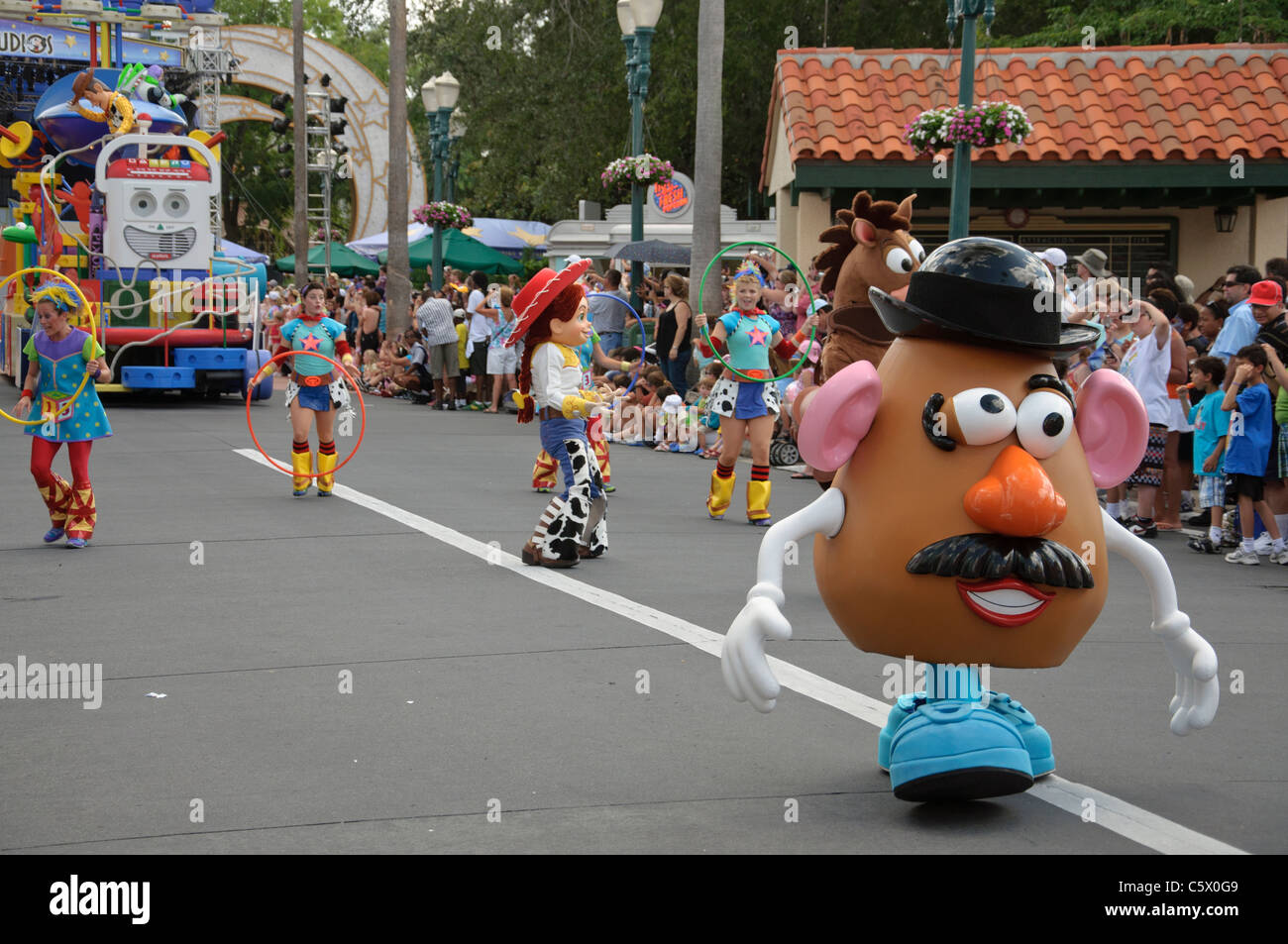 Disney Pixar Countdown für fun-Parade Herr Potato head Walt Disney World Resort entfernt parkt Hollywood-Studios Stockfoto
