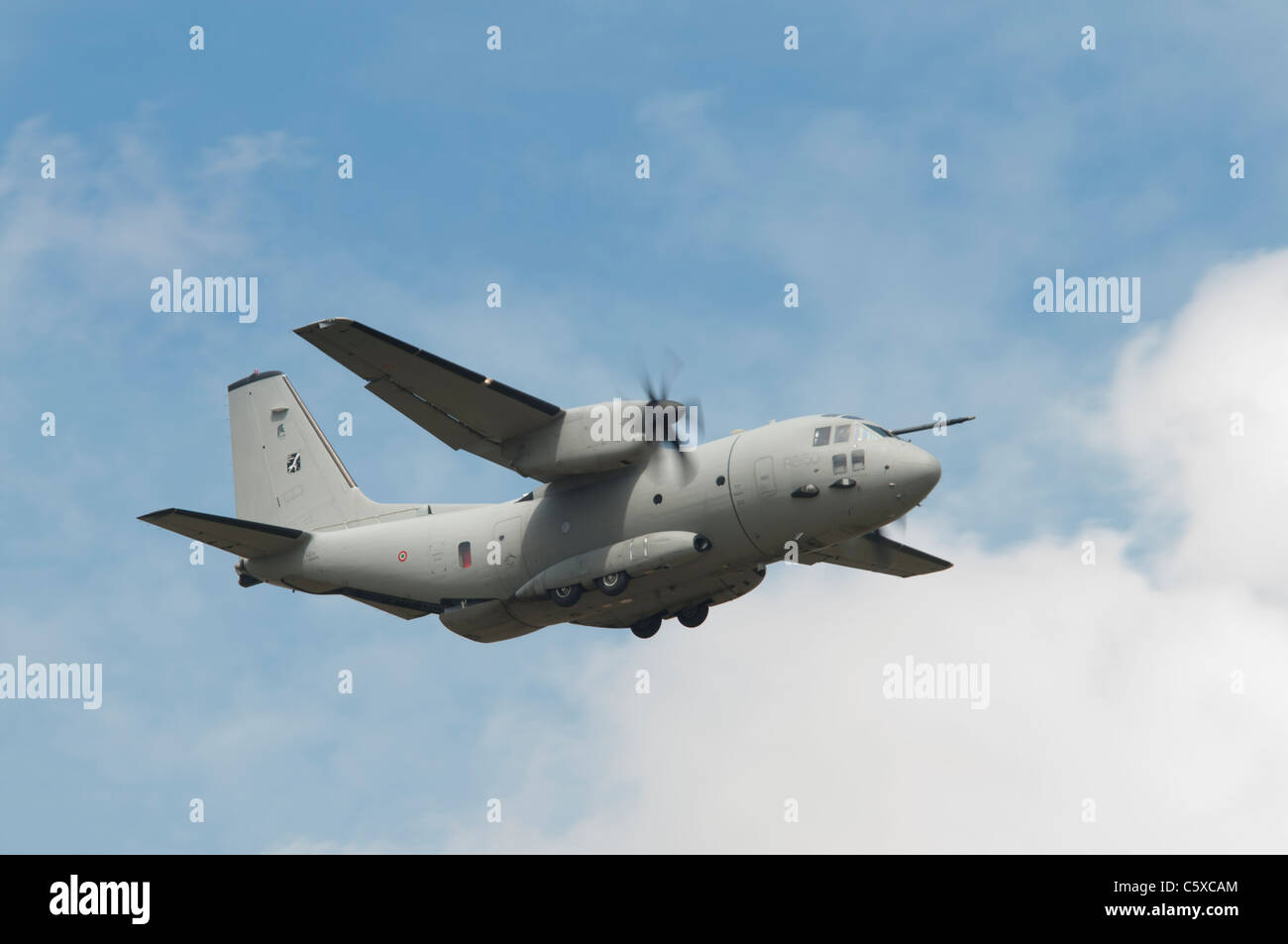 Alenia C-27J Spartan militärische Transportflugzeuge des Reparto Sperimentale Volo der italienischen Luftwaffe von Pratica di Mare Stockfoto