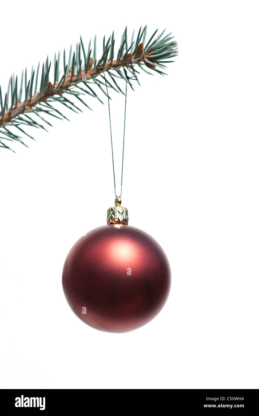 Weihnachtsbaum Dekoration, hängenden Kugel auf weißem Hintergrund Stockfoto