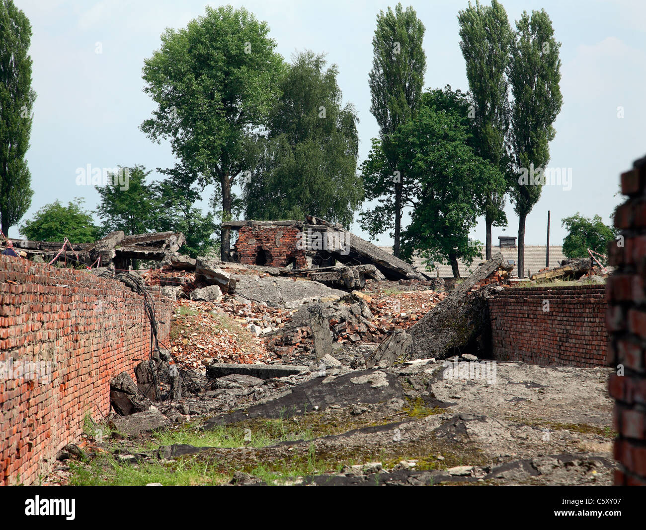 Auschwitz-Birkenau Krematorium & Gaskammer II Stockfoto