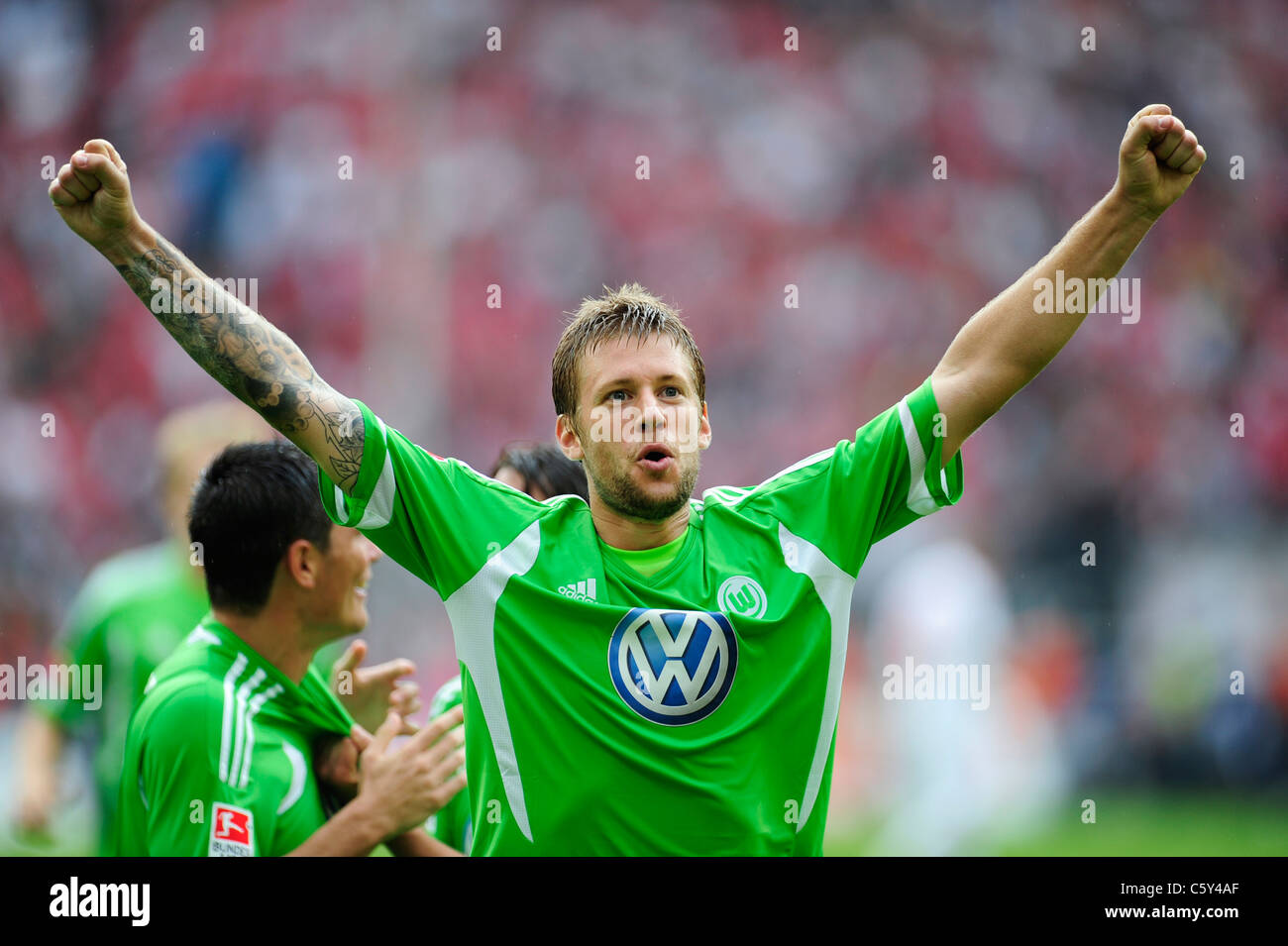 Bundesliga, 1.FC Köln (Köln) Vs VfL Wolfsburg 0:3, feiert Marco Russ (Wolfsburg) Stockfoto