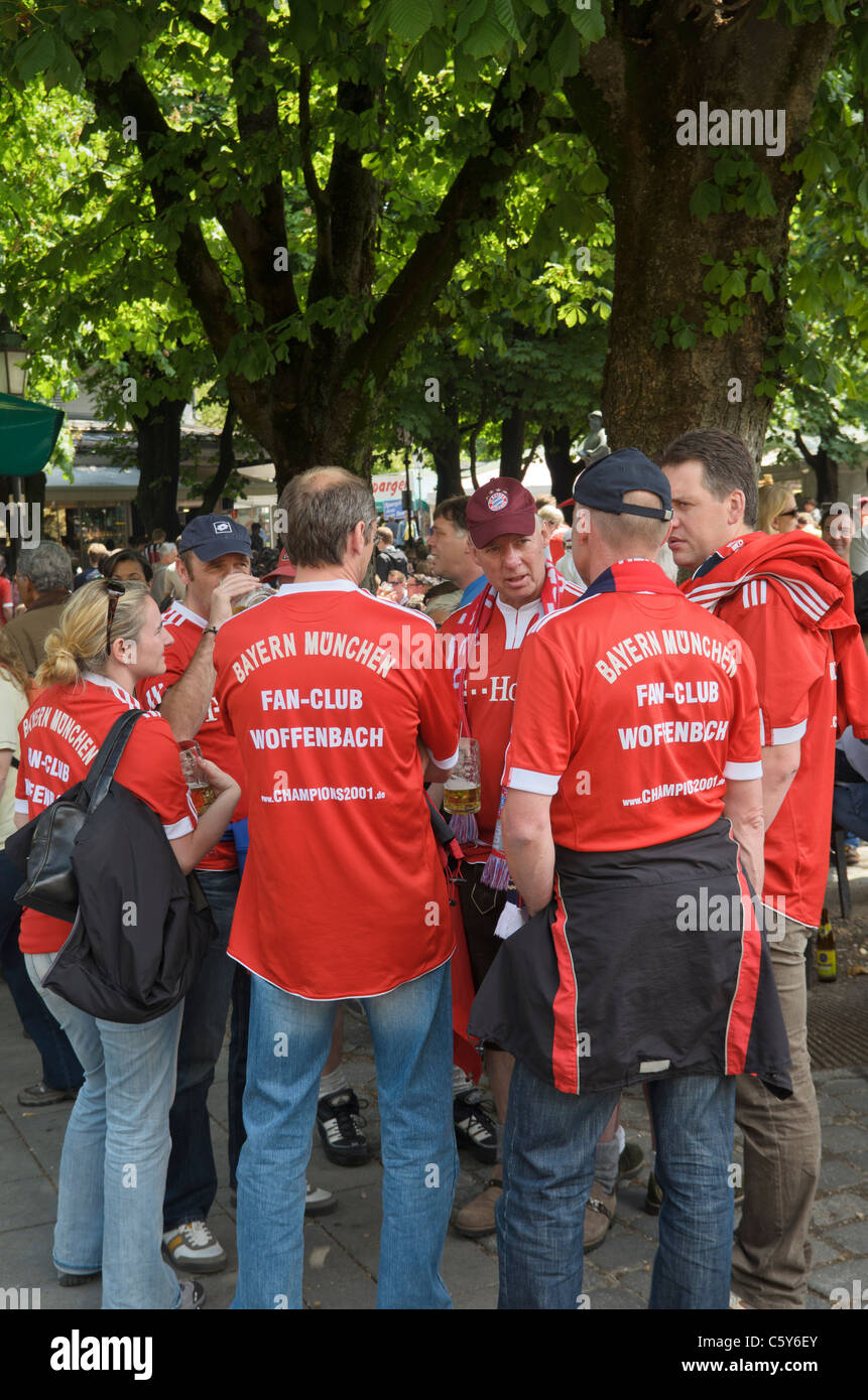 Bayern München-Fußball-Fan-Club in München Stockfoto