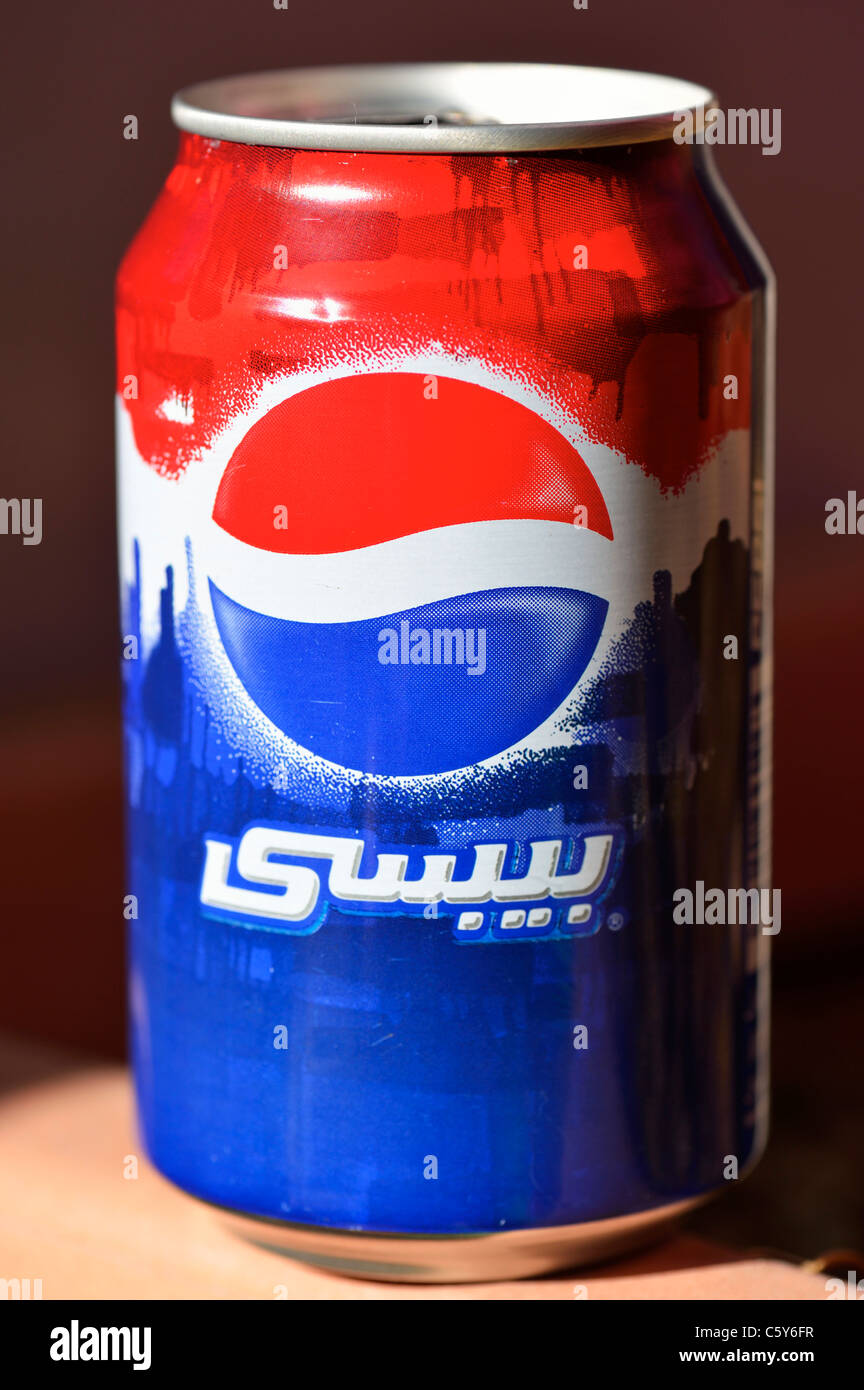 Eine arabische Pepsi Cola Dose, Dahab, Ägypten EG Stockfoto