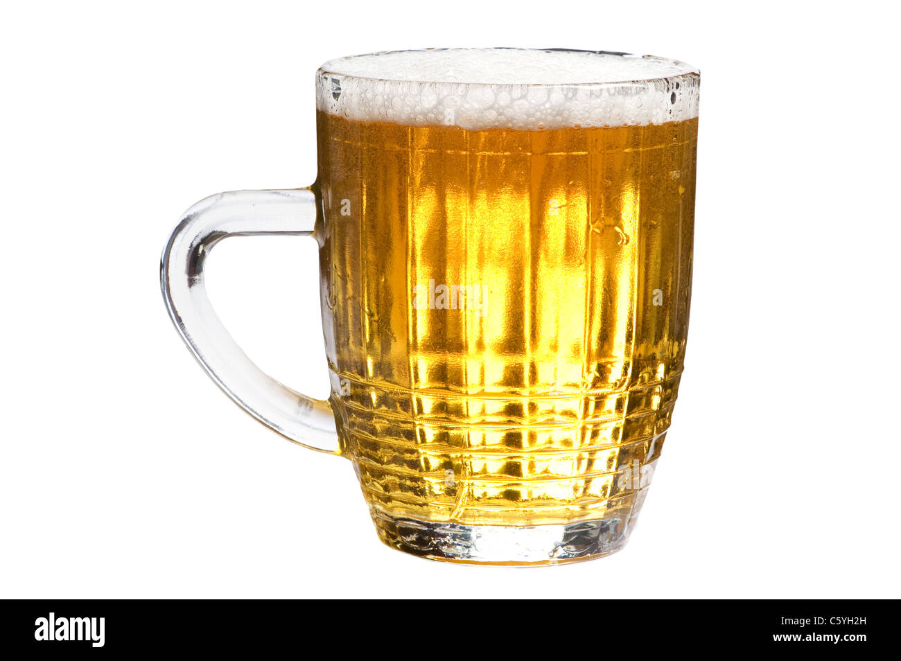 Objekt auf weiß - Glas Bier hautnah Stockfoto