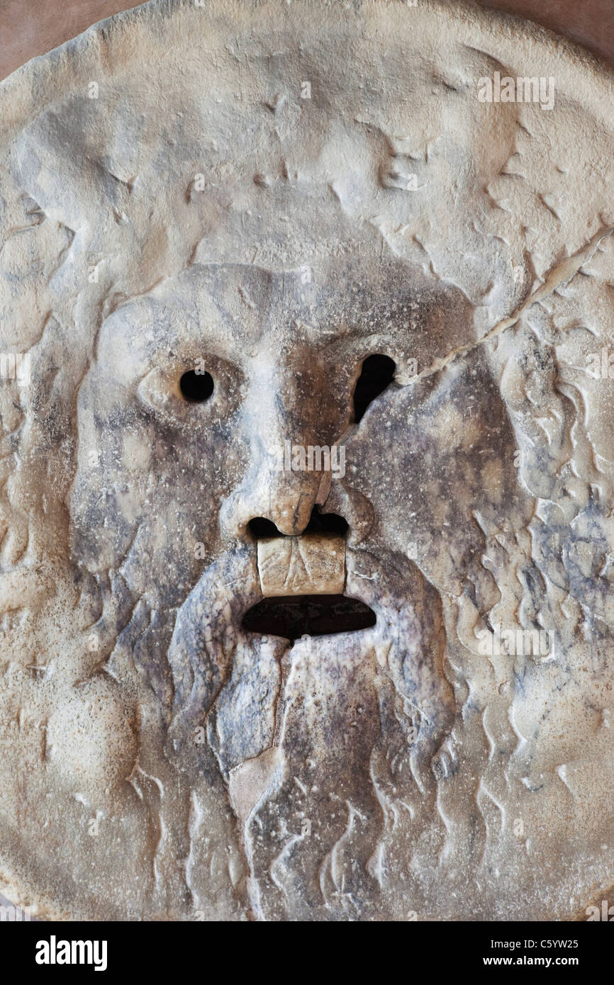 La Bocca della Verita, Mund der Wahrheit, Santa Maria in Cosmedin Kirche, Rom, Italien Stockfoto