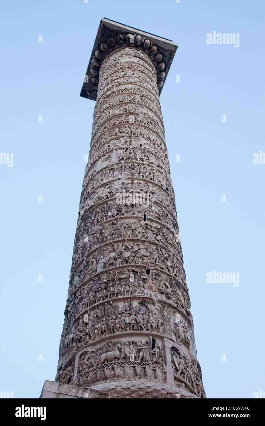 Spalte von Marcus Aurelius, Piazza Colonna, Rom, Italien Stockfoto