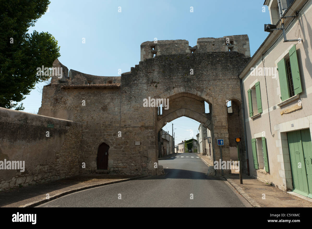 Montreuil-Bellay, Stadtmauer Stockfoto