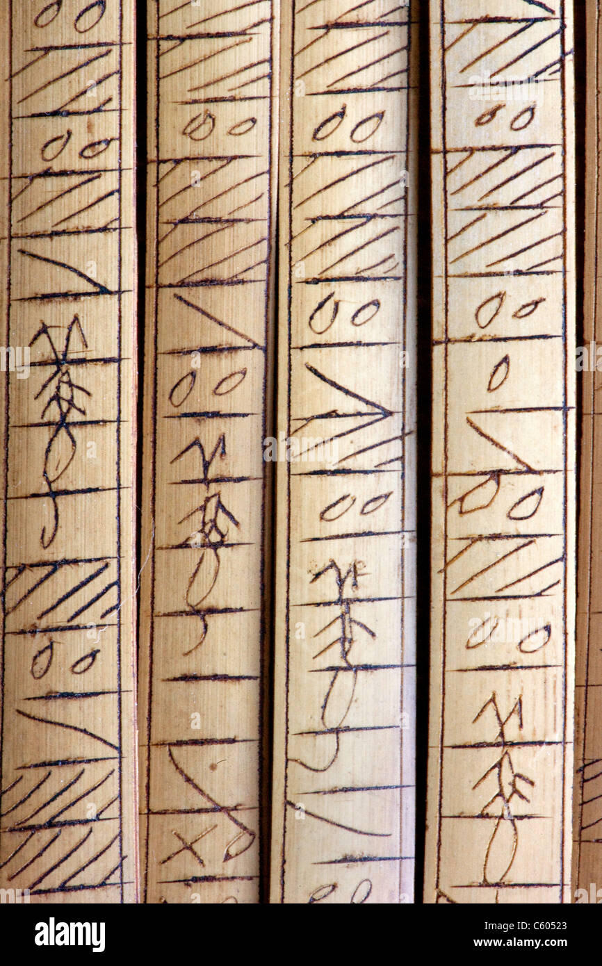 Detail eines chinesischen eingeschrieben Bambus Kalender jeder Stick fr  einen Monat Stockfotografie - Alamy