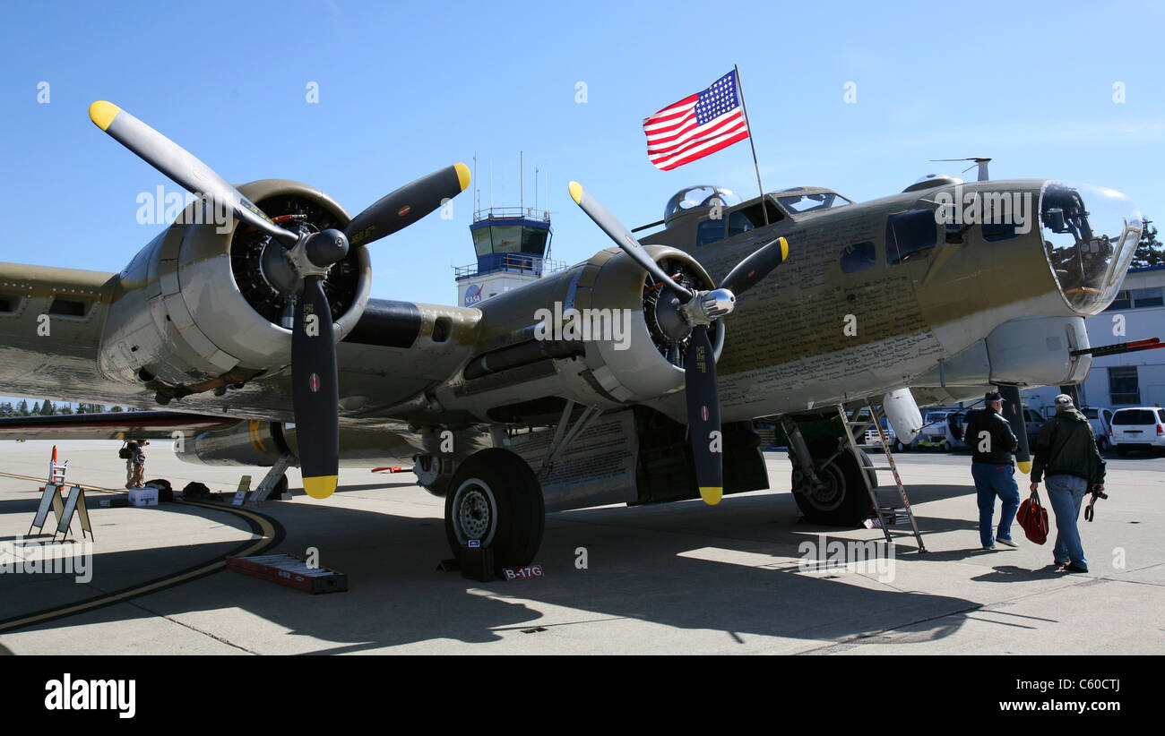B-17 Flying Fortress in Moffett Field in Sunnyvale, Kalifornien. Stockfoto