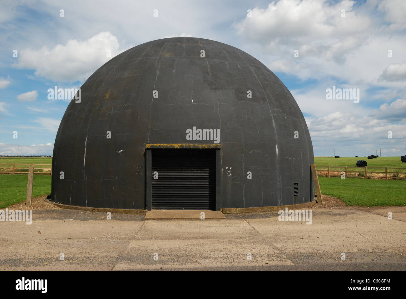 Die Dome-Trainer bei RAF Langham, Norfolk, wurde für die Ausbildung von Anti-Aircraft "Gunners" im zweiten Weltkrieg verwendet. Stockfoto