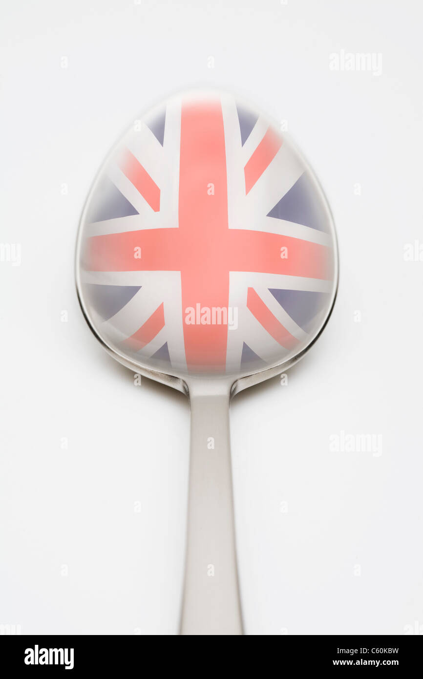 Britische Flagge spiegelt sich im Löffel Stockfoto