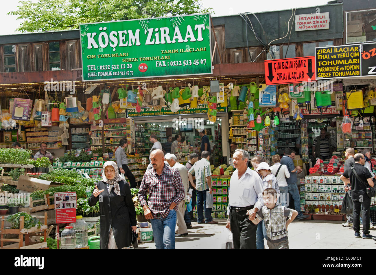 Istanbul Grand Bazaar Türkei Kapali Carsi Kapalıcarsı Handel Kräuter aus dem Garten Stockfoto