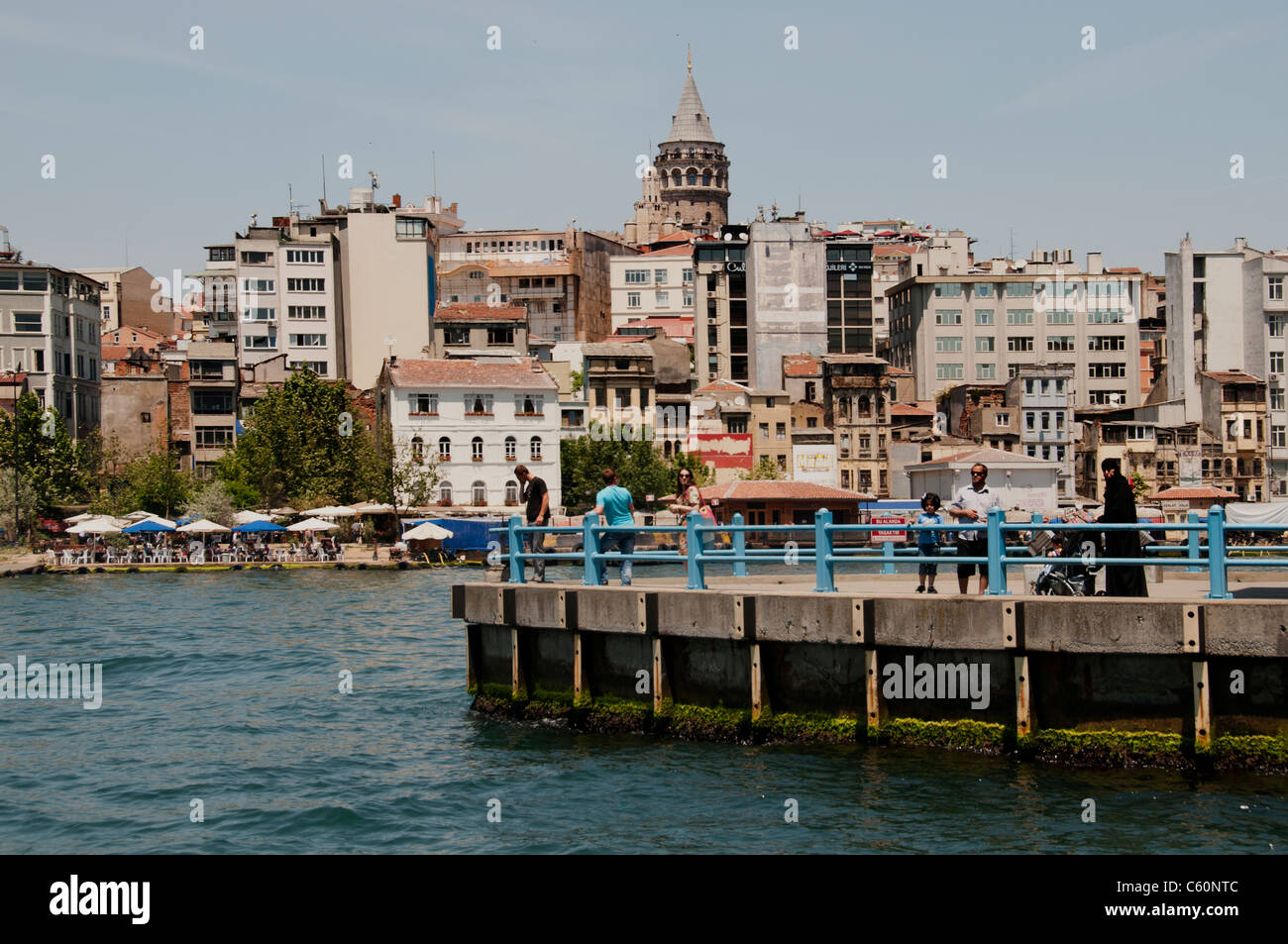 Der Galata-Turm-Beyoglu das Goldene Horn-Istanbul-Türkei Stockfoto