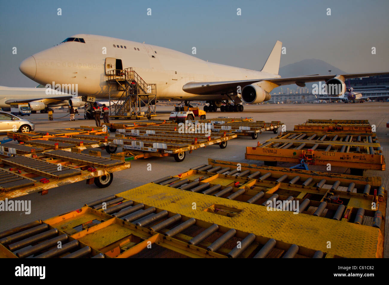 Cargo Flugzeug Chek Lap Kok Flughafen Fracht Stockfoto