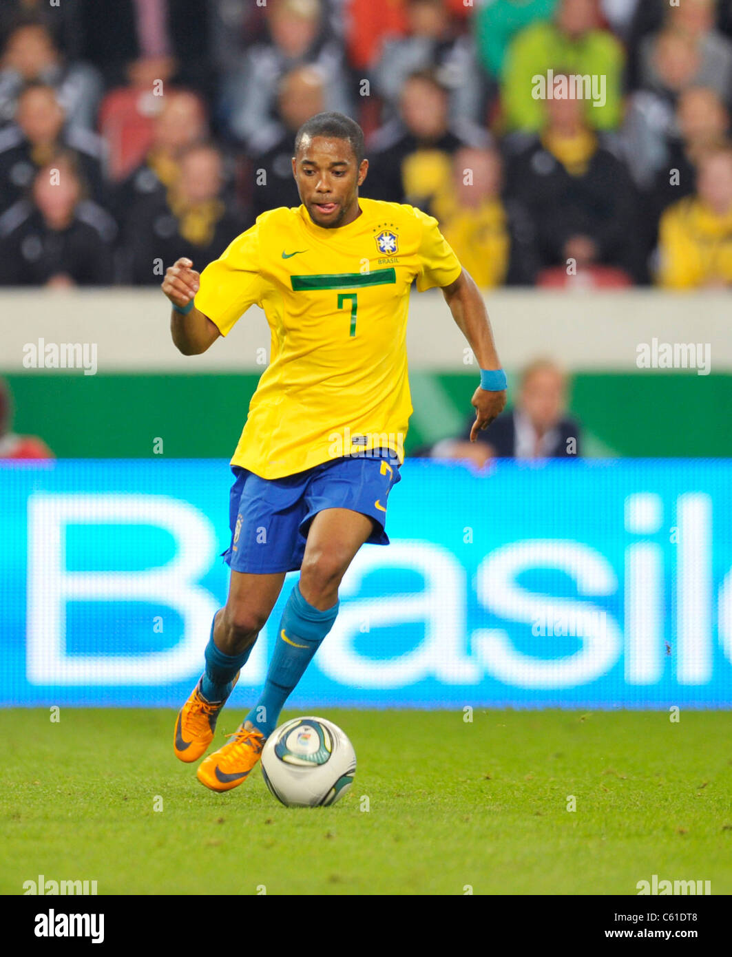 Mercedes-Benz Arena Stuttgart Deutschland 10.8.2011, Fußball: International freundlich, Deutschland vs. Brasilien 3:2 --- Robinho, Robson Souza, Brasilien Stockfoto