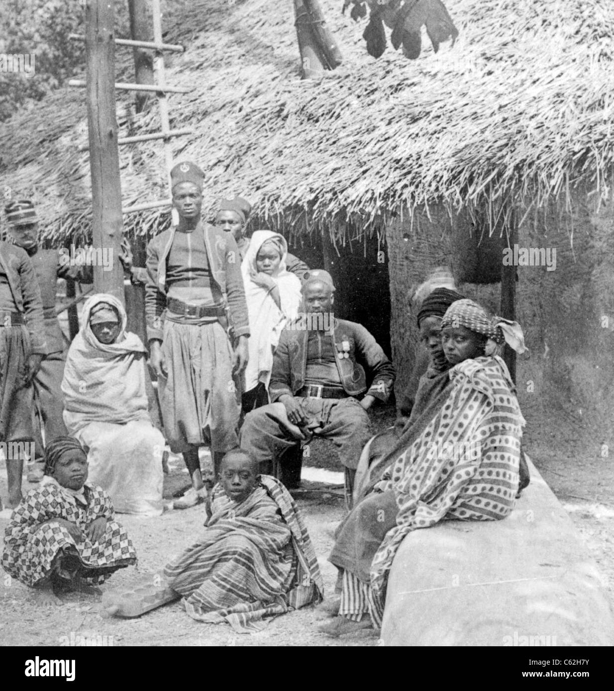 Eingeborenen von Dahomey, Afrika Dahomey Dorf, Ausstellung von 1900 Paris früher Königreich von Dahomey, jetzt Republik von Benin Stockfoto