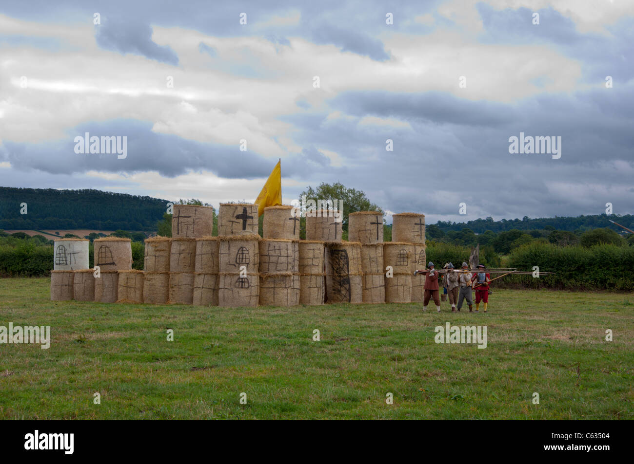 Mock Burg englischen Bürgerkrieg Gesellschaft Belagerung Reenactment Brampton Bryan Stockfoto
