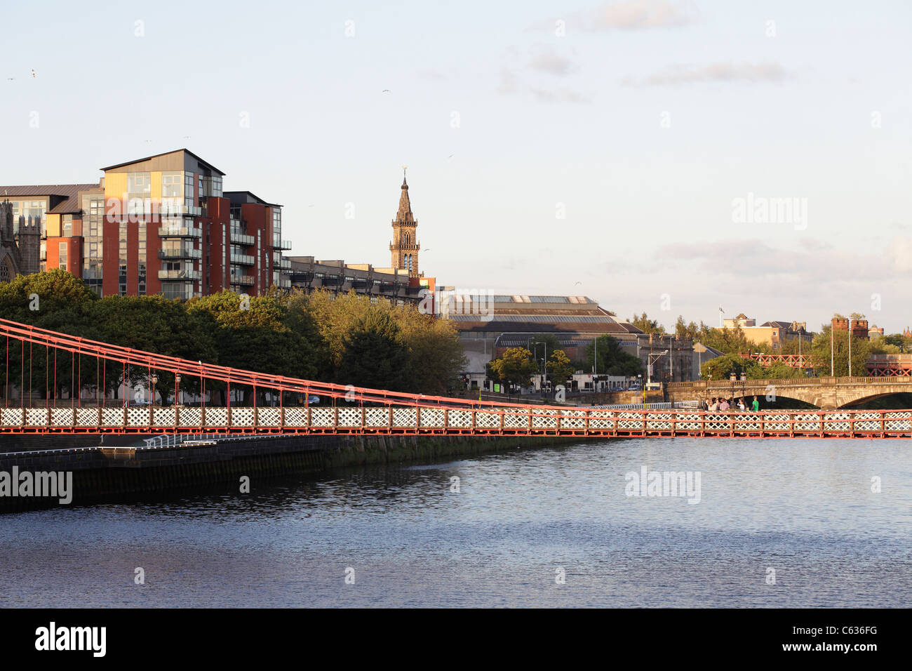 South Portland Street Hängebrücke über den Fluss Clyde in Glasgow, Schottland Stockfoto