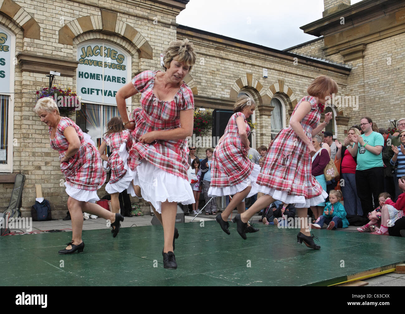 Die Appalachian Tänzer verstopfen Tep auf diese Weise' an Saltburn Folk Festival, Redcar und Cleveland, North East England, UK durchführen Stockfoto