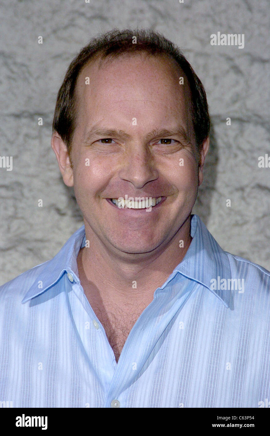 Mike Henry im Ankunftsbereich für FAMILY GUY STEWIE GRIFFIN: THE UNTOLD STORY DVD Party, Manns National Theatre, Los Angeles, Kalifornien, 27. September 2005. Foto von: David Longendyke/Everett Collection Stockfoto