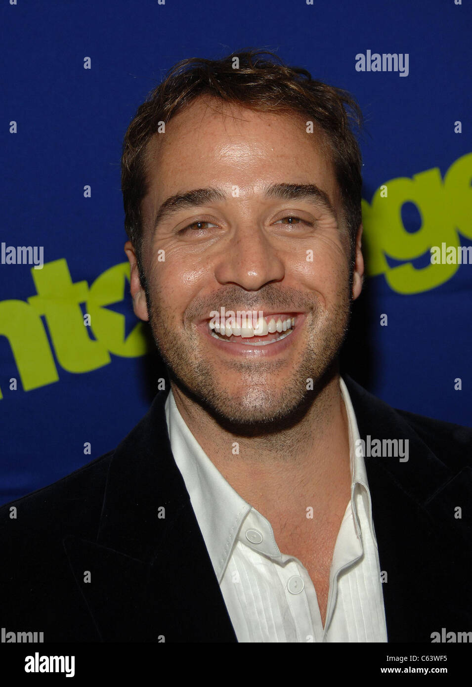 Jeremy Piven im Ankunftsbereich für ENTOURAGE Staffel 3 Premiere Party, Skirball Cultural Center, New York, NY, 7. Juni 2006. Foto von: William D. Bird/Everett-Sammlung Stockfoto