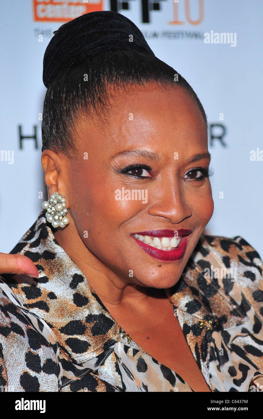 Jennifer Lewis Fotos Und Bildmaterial In Hoher Auflosung Alamy