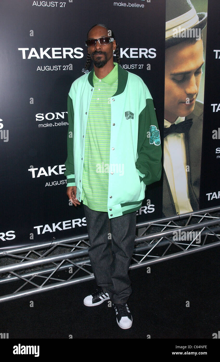 Snoop Dogg im Ankunftsbereich für Abnehmer Premiere, Arclight Cinema Dome, Los Angeles, CA 4. August 2010. Foto von: Tony Gonzalez/Everett Collection Stockfoto