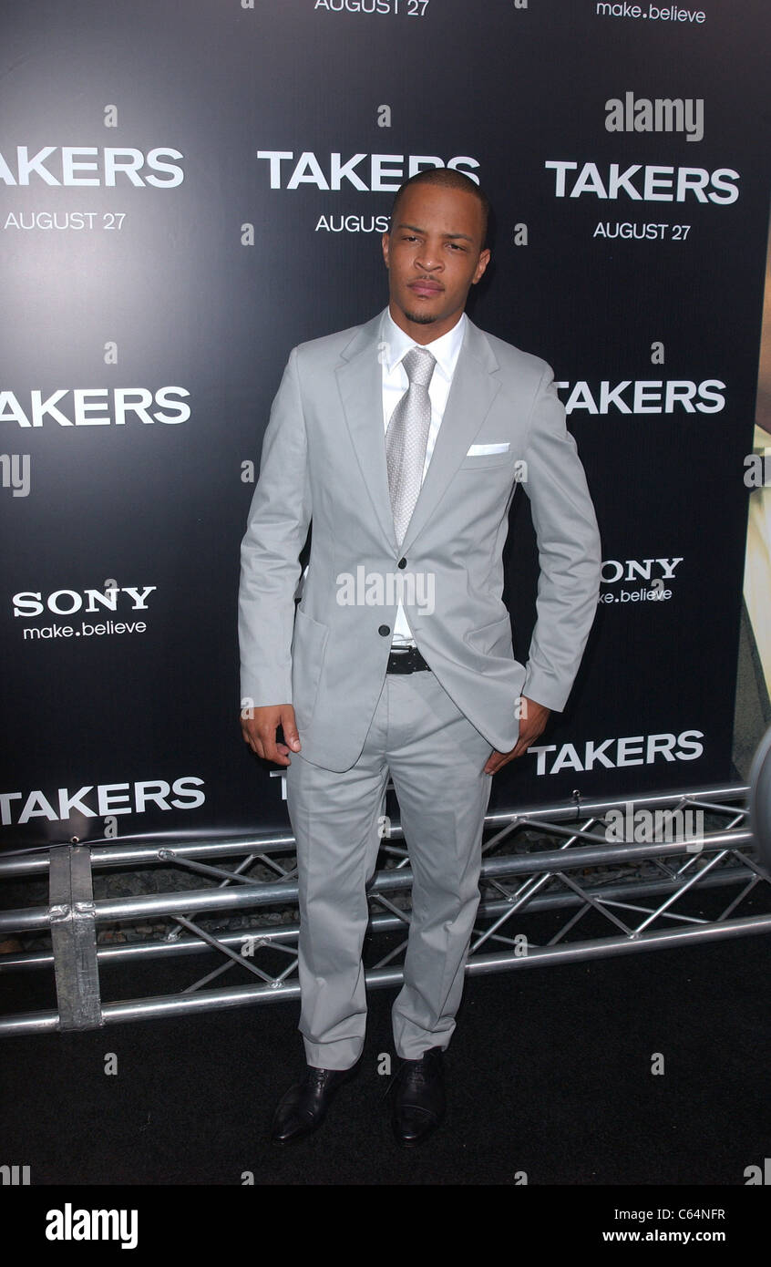 TI im Ankunftsbereich für Abnehmer Premiere, Arclight Cinema Dome, Los Angeles, CA 4. August 2010. Foto von: Tony Gonzalez/Everett Collection Stockfoto