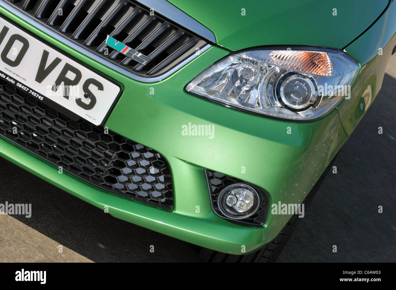 2010 aktuelle Skoda Fabia VRS Teil eines vollständigen Satzes von Statik, Bewegung und details Stockfoto