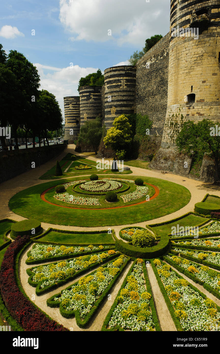 Schloss von Angers und Mauern Stockfoto
