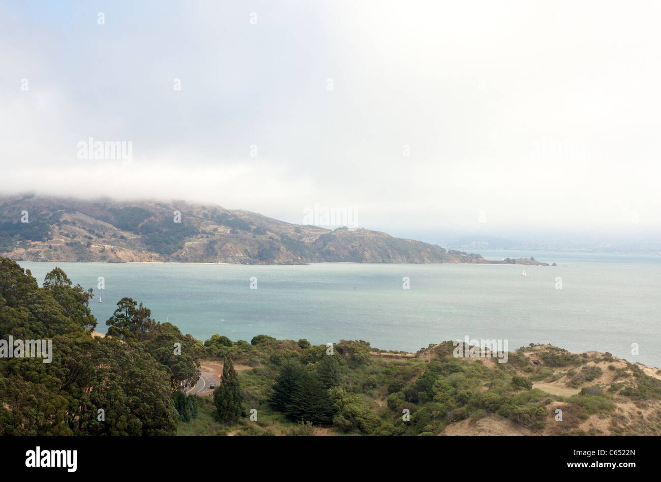 Die Bucht von San Francisco von Horseshoe Bay in Kalifornien gesehen Stockfoto